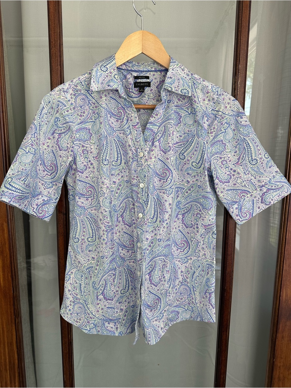 Talbots Shirt Womens 4 Blue Purple Paisley Button Up Non Iron Short Sleeve Top